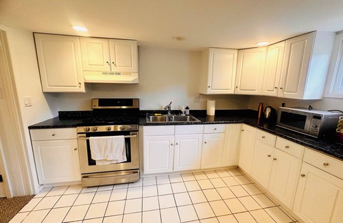 Melville Apartment | Melville's Hidden Gem