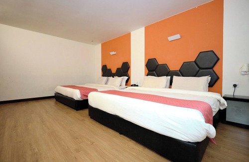 Taman Charming Hotel | Memoire Hornbill Hotel Kuching Sarawak