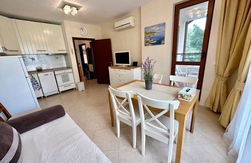 Chaika Apartment | MENADA * Cascadas * Luxury two bedroom apartment