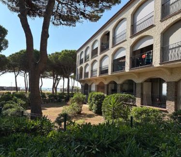 Argeles Plage Apartment | Mer Soleil Pinede