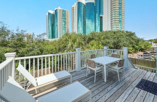 Orange Beach House | Mer Soleil