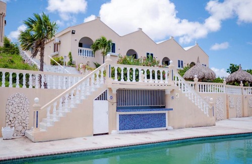 Santa Rosa Apartment | Merakii Beach Resort - Suite 4
