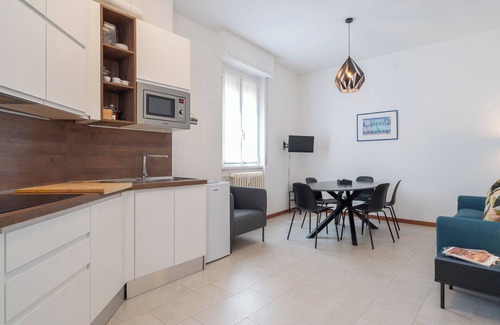 Merate Apartment | Merate Tre Spade - Two Bedroom Apartment, Sleeps 5