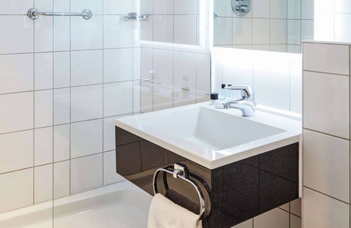 West Bromwich Hotel | Mercure Birmingham West Hotel