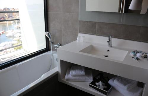 Cherbourg-en-Cotentin Hotel | Mercure Cherbourg Centre Port