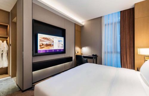 Pearl River Delta Hotel | Mercure Shenzhen Longgang