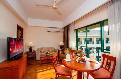 Yankin Township Hotel | Mercure Yangon Kaba Aye