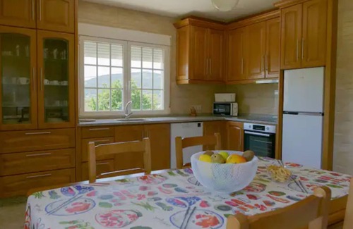 Dodro Cottage | mereiras house
