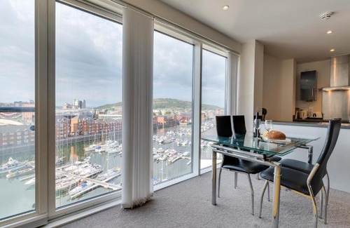Castle Apartment | Meridian Tower Floor 7