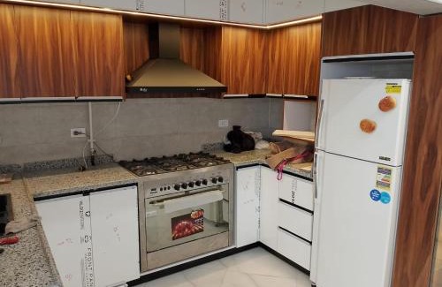Damanhur Apartment | metro