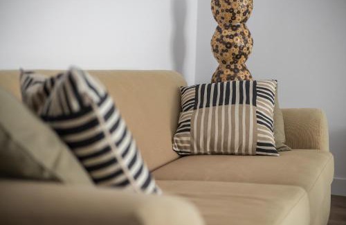 Ursynow Apartment | Metro Kabaty Elegant Apartment by BookingHost