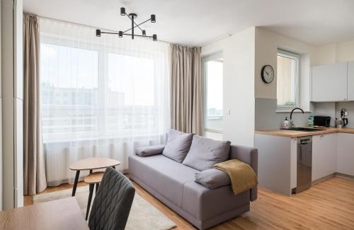 Ursynow Apartment | Metro Stokłosy Comfort Studio