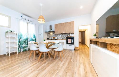 Cinecitta Apartment | Metrofront-Apartment Roma