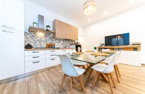 Cinecitta Apartment | Metrofront-Apartment Roma