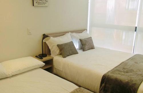 Quinta Paredes Apartment | Mevak Station Apartamento en Corferias