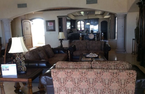 Buzzards Villa | Mexican Villa, Sleeps 10, Live the Cabo life! !