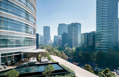 Reforma Apartment | Mexico City Luxury One-Bedroom Residence with Designer Furnishings