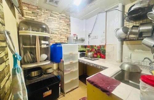 San Mateo Apartment | MG 10pax 2 AC BR Videoke FREE Parking Netflix Cook Shower Heater Grill