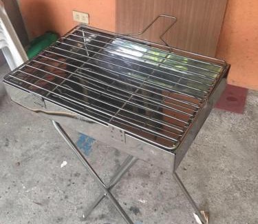San Mateo Apartment | MG 10pax 2 AC BR Videoke FREE Parking Netflix Cook Shower Heater Grill