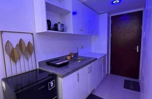 Tondo Apartment | MG Staycation: Urban Studio