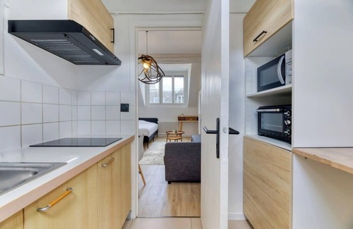 Quartier Vieux Marche-Cathedrale Apartment | Mia : Studio cosy proche place du Vieux Marché