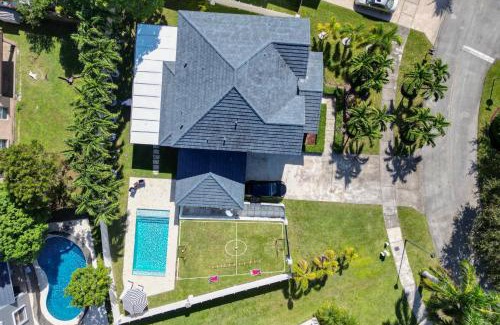 Ludlam Villa | Miami Getaway Heated Pool House Pool Table Villa