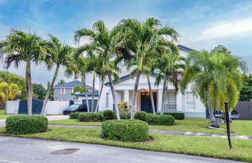 Ludlam Villa | Miami Getaway Heated Pool House Pool Table Villa