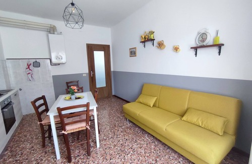 Mascarelli Apartment | Michelangelo - spacious apartment with view in La Morra