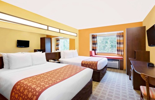 Princeton Hotel | Microtel Inn & Suites by Wyndham Princeton