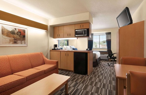Culpeper Hotel | Microtel Inn & Suites by Wyndham Culpeper