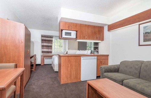 Rice Lake Hotel | Microtel Inn & Suites by Wyndham Rice Lake