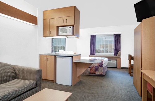 Mankato Hotel | Microtel Inn & Suites by Wyndham Mankato
