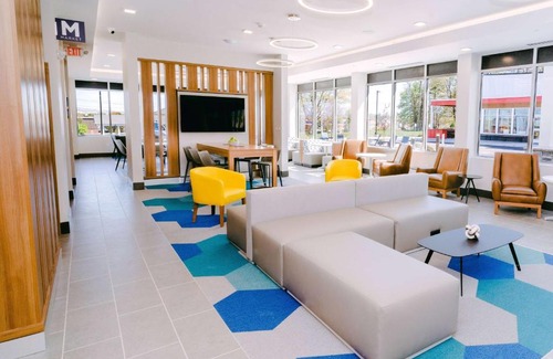 Newark Hotel | Microtel Inn & Suites by Wyndham Newark NY