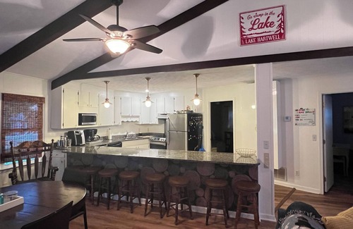 Reed Creek House | Mid Century 4 BR Lake Hartwell Home with Great views, good vibes, + large dock