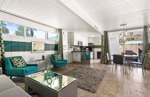 Twin Palms Condo | Mid-Century Condo, Ocotillo Lodge, Walk to restaurants, shops