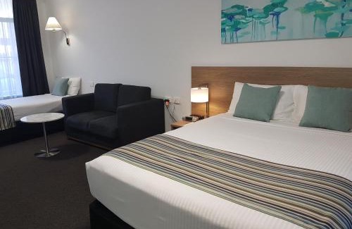 Singleton Hotel | Mid City Motor Inn Singleton