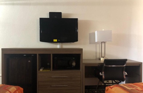 Bethany Hotel | Mid Continent Inn
