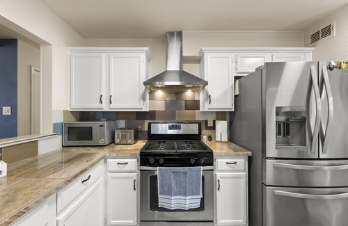 South Arlington House | Mid DFW Sanctuary for all your sporting adventures