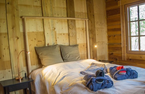 Inari Cabin | Midnight sun in Finnish Lapland