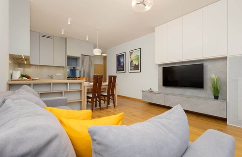 Praga Poludnie Apartment | Miedzyborska 8B | Apartment for 6 Guests | Parking