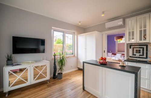 Uniescie Apartment | Mielnova Adults Only