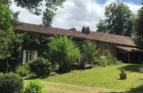 Saint-Amand-de-Vergt House | MIGAYX, large Perigourdine farmhouse with swimming pool between Périgueux and Bergerac.