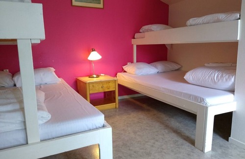 Astorp Hotel | Milano Garden - City Bungalow Hotell, i gränssnittet till Kullabygdens pärlor