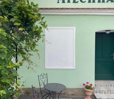 Retz House | Milchhaus Retz