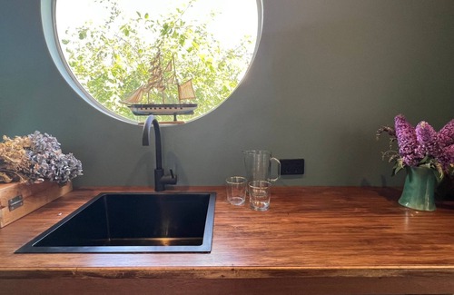 Lyonville Apartment | Mill House Studio-located in Lyonville, perfect place to unwind