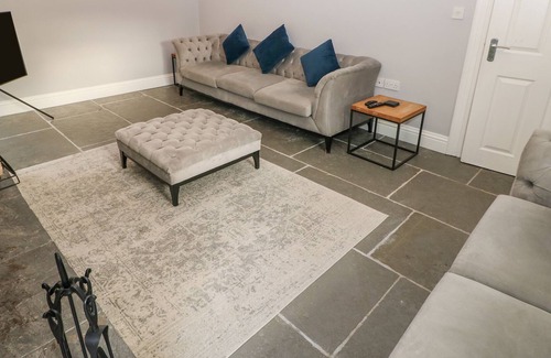 Shotley Bridge Cottage | MILL RACE COTTAGE, pet friendly, character holiday cottage in Consett