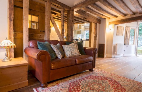 Saffron Walden House | Miller Cottage a luxury 1550's cottage in the Historic centre of Saffron Walden