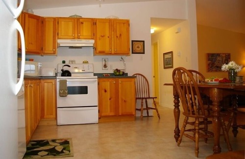 New London Cottage | Million Dollar View - Stanley View Cottage - Relax and Enjoy