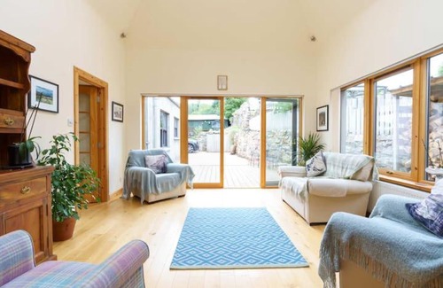 Braemar House | Milne's Brae, cosy, comfortable and centrally located in beautiful Braemar