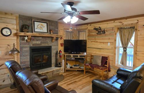 Alpine Village House | Milner Retreat
